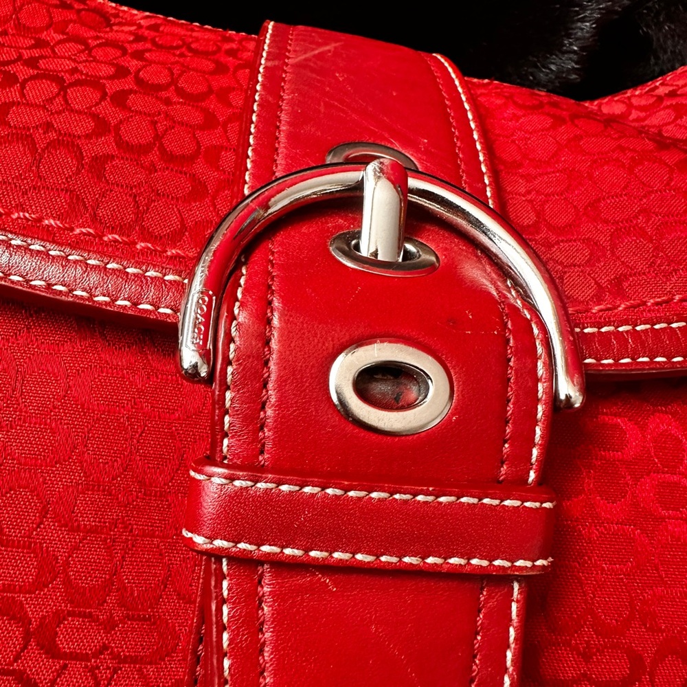 COACH MINT CONDITION RED SOHO Y2K shoulder bag 🌹